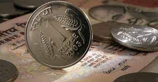 Rupee weakens 8 paise to finish at Rs 72.89 against US Dollar
